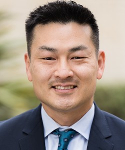 Dr. Kyle Ahn