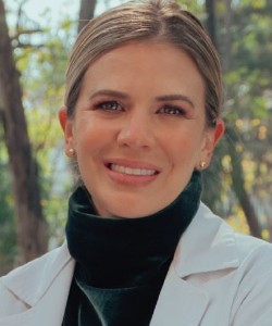 Dr. Maria Arboleda