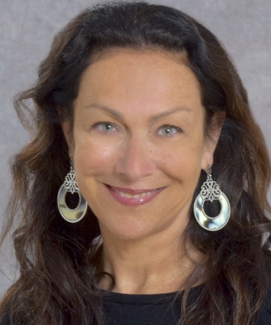 Dr. Ruth Landau